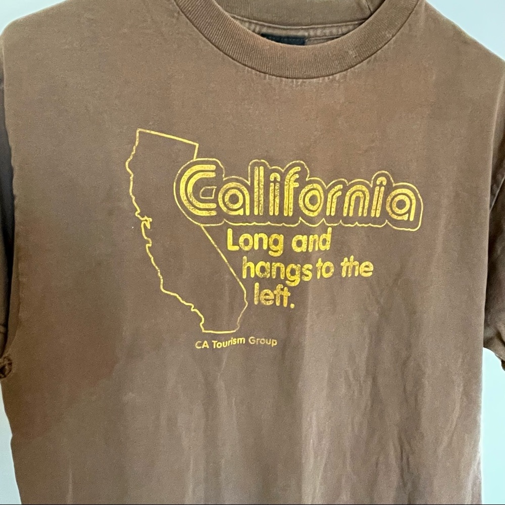 Funny unisex graphic California tshirt